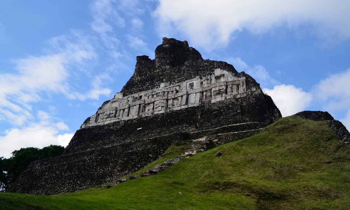 Xunantunich-Maya-Site Xunantunich Maya site near San Ignacio, Belize, one of the best things to do in San Ignacio for travelers interested in Maya archaeology.